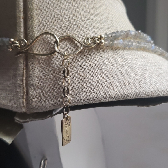 Labordrite and semi precious stone necklace - Picture 6 of 9